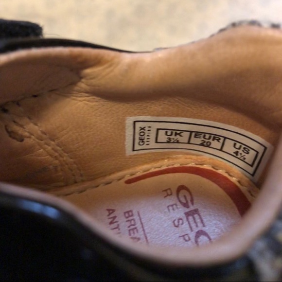 Geox toddler shoe size US 4.5 EU 20 - Picture 5 of 5